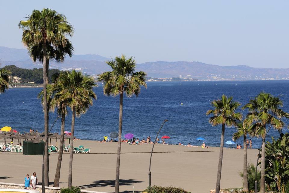 Casares Appart 2 Ch Dans Parc Tropical Avec Vue Sur Mer, Montagne Et Piscine Apartment Luaran gambar